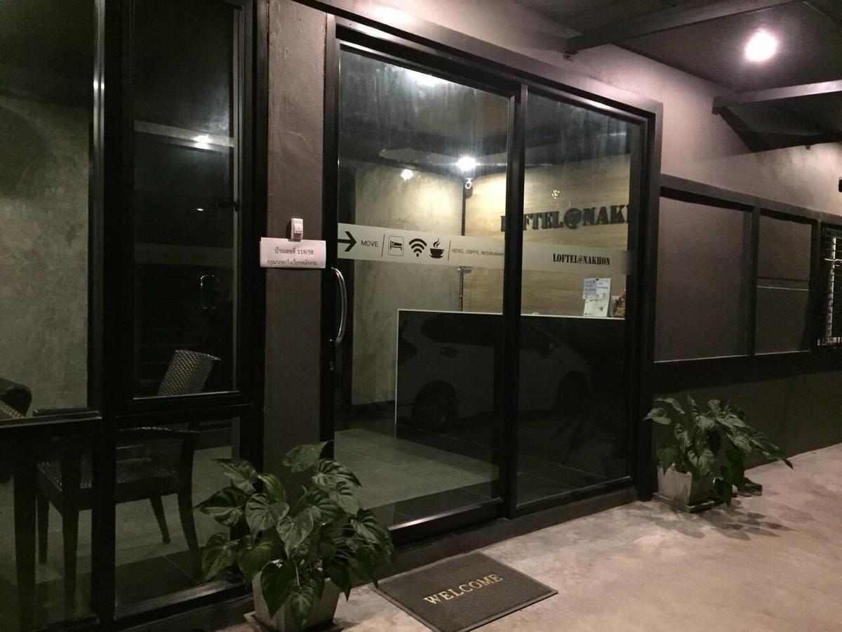 ลอฟเทล แอท นคร Hostel นครศรีธรรมราช ภายนอก รูปภาพ